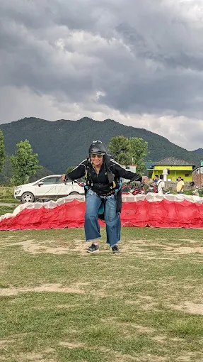 Vayo Paragliding School gallery image